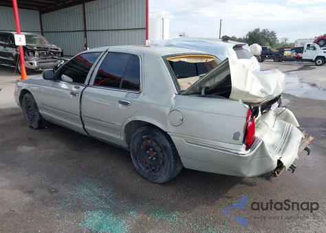 2004 Mercury Grand Marquis Gs z USA, uszkodzony, nr VIN 2MEFM74W34X681346